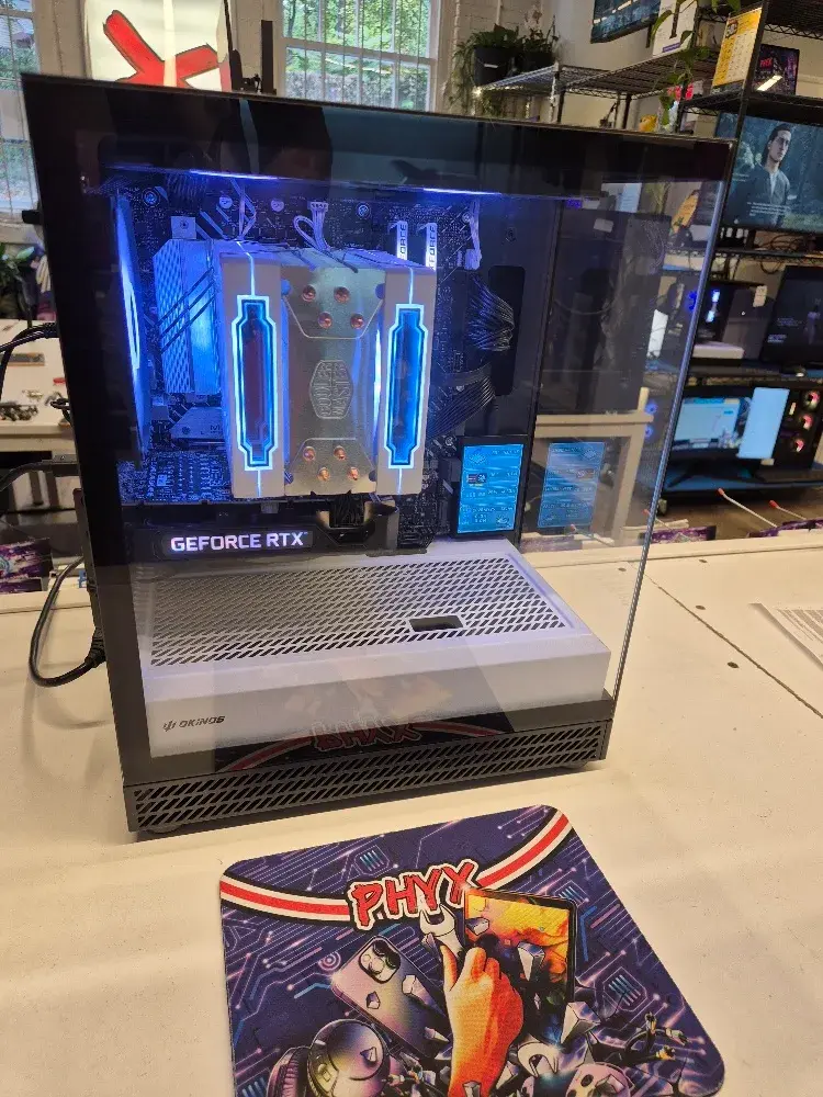Okinos Aqua Uno Zebra gaming PC, view 1 of 8