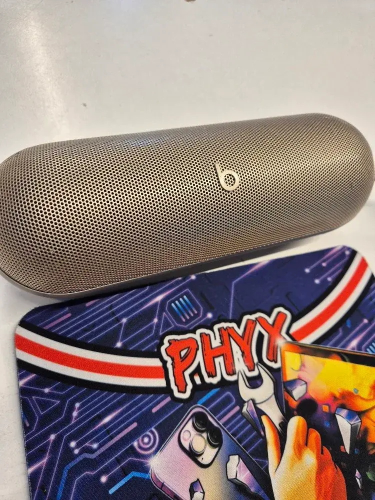 2024 Beats Pill (Model A3211) Champagne Gold HYWTP9Y4DK