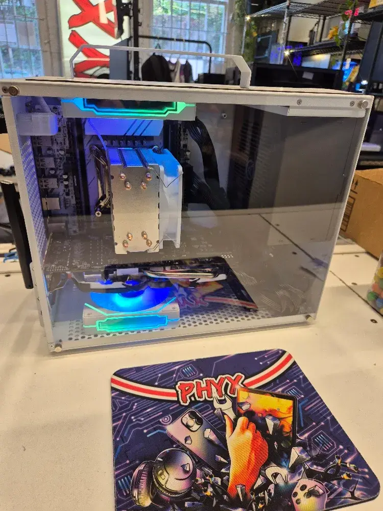 ALAMENGDA white V500 mini gaming PC, view 1 of 4