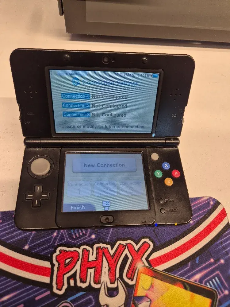 New Nintendo 3DS Mario Edition, view 1 of 11