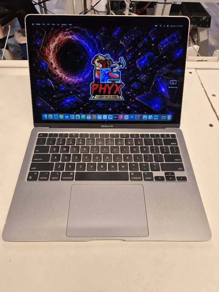 13" MacBook Air 2020, 3.2 M1, 8GB RAM C02FV3A3Q6L3 94% BH