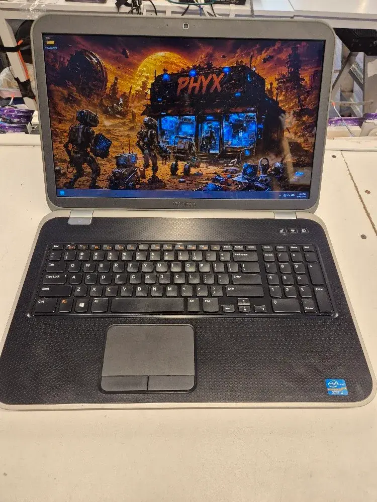 17 Dell Inspiron 7720, 2.4 i7-3630QM, 8GB RAM, 256GB SSD + 1TB HDD SN 8726355361 + New Battery