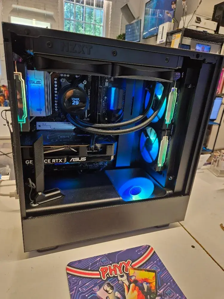 AM5 NZXT GAMING PC: 4.7 Ryzen 5 7600X, ASUS B840-PLUS WIFI, ASUS Dual GeForce RTX 5060 8GB GDDR7 PCI Express 5.0, 16GB DDR5 RAM, 1TB M.2 + 1TB HDD, 240 FPS
