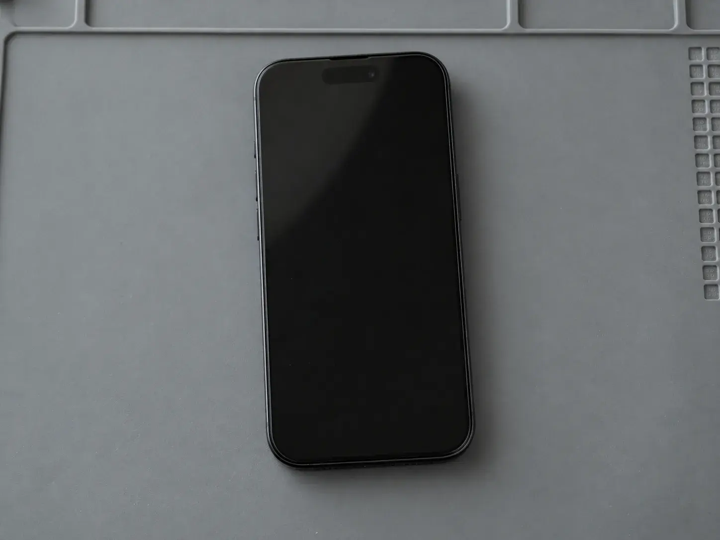 PHYX Bad LCD iPhone
