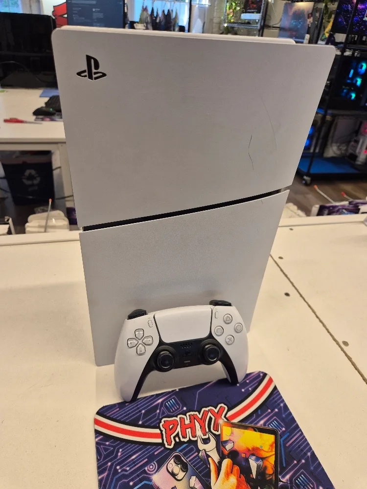1TB PlayStation 5 PS5 Console Digital w/ Controller M43901K1W10381348