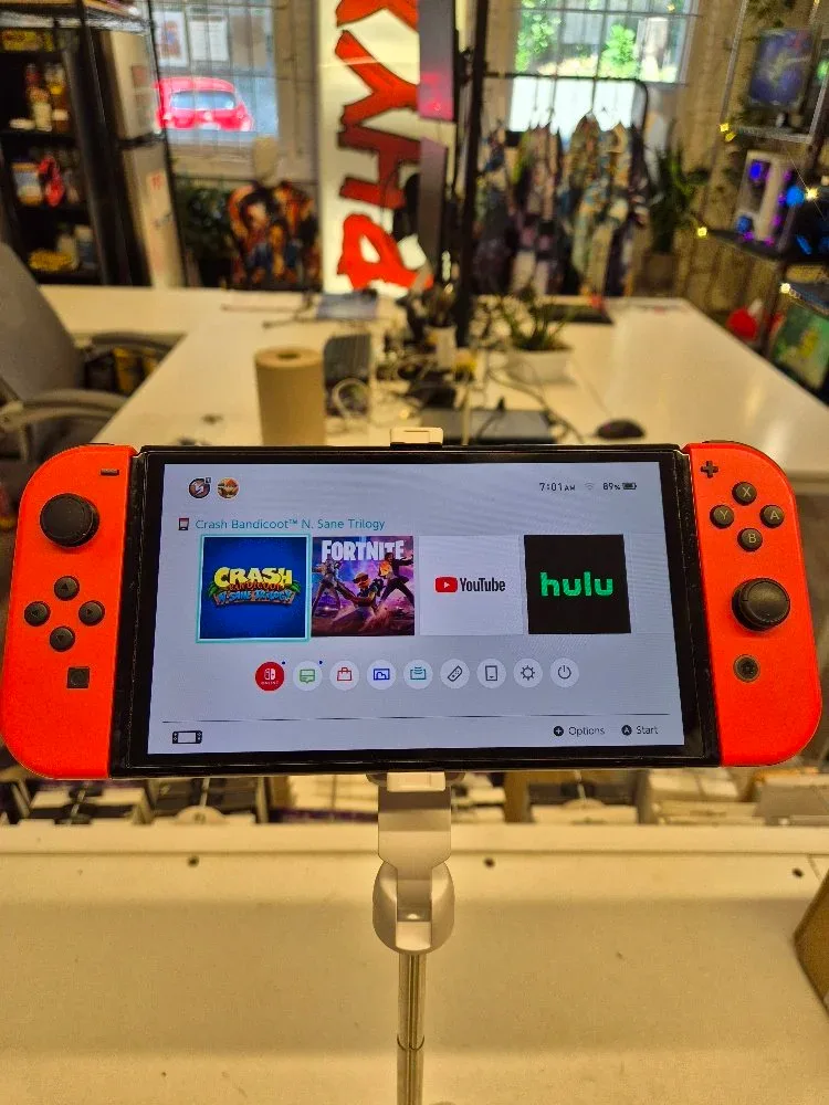 Nintendo Switch – OLED Model w/Red Joy-Con XTW50567505036
