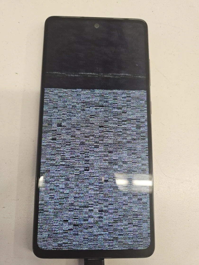 Phone display repair shop